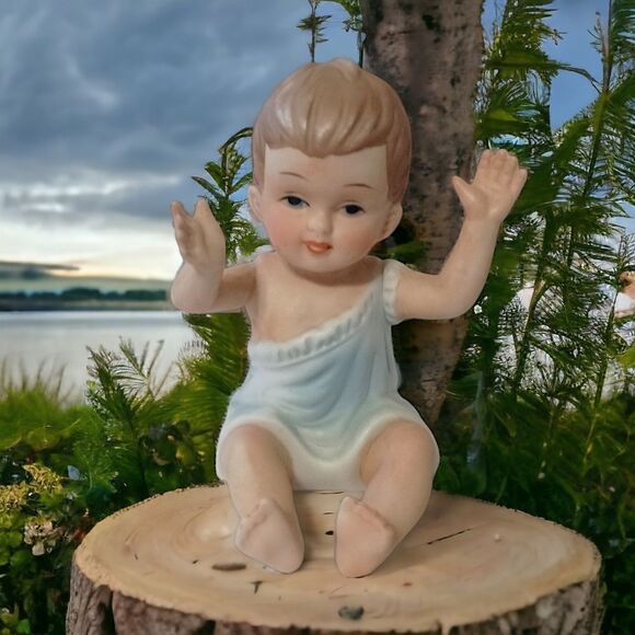 Vintage Piano Baby Bisque Porcelain Figure Blue Boy Arms Up 3.5" Handpainted - Picture 13 of 16